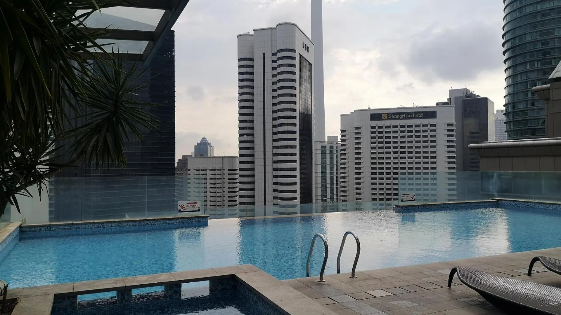 Hotel Cormar Suites Kuala Lumpur