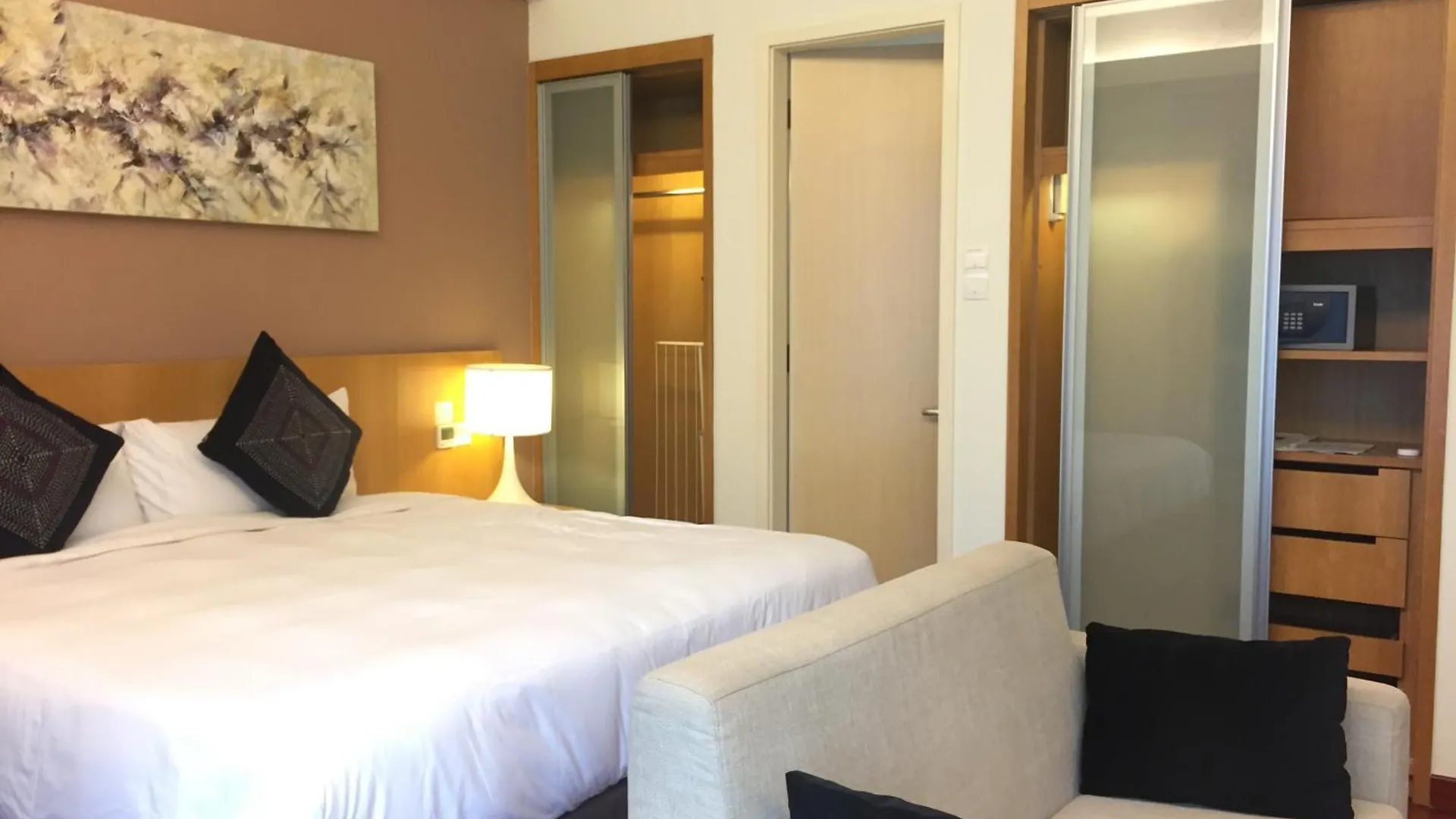 Cormar Suites Kuala Lumpur Hotel